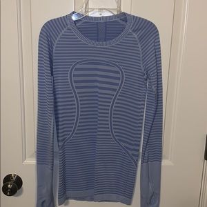 Lululemon long sleeve top!
